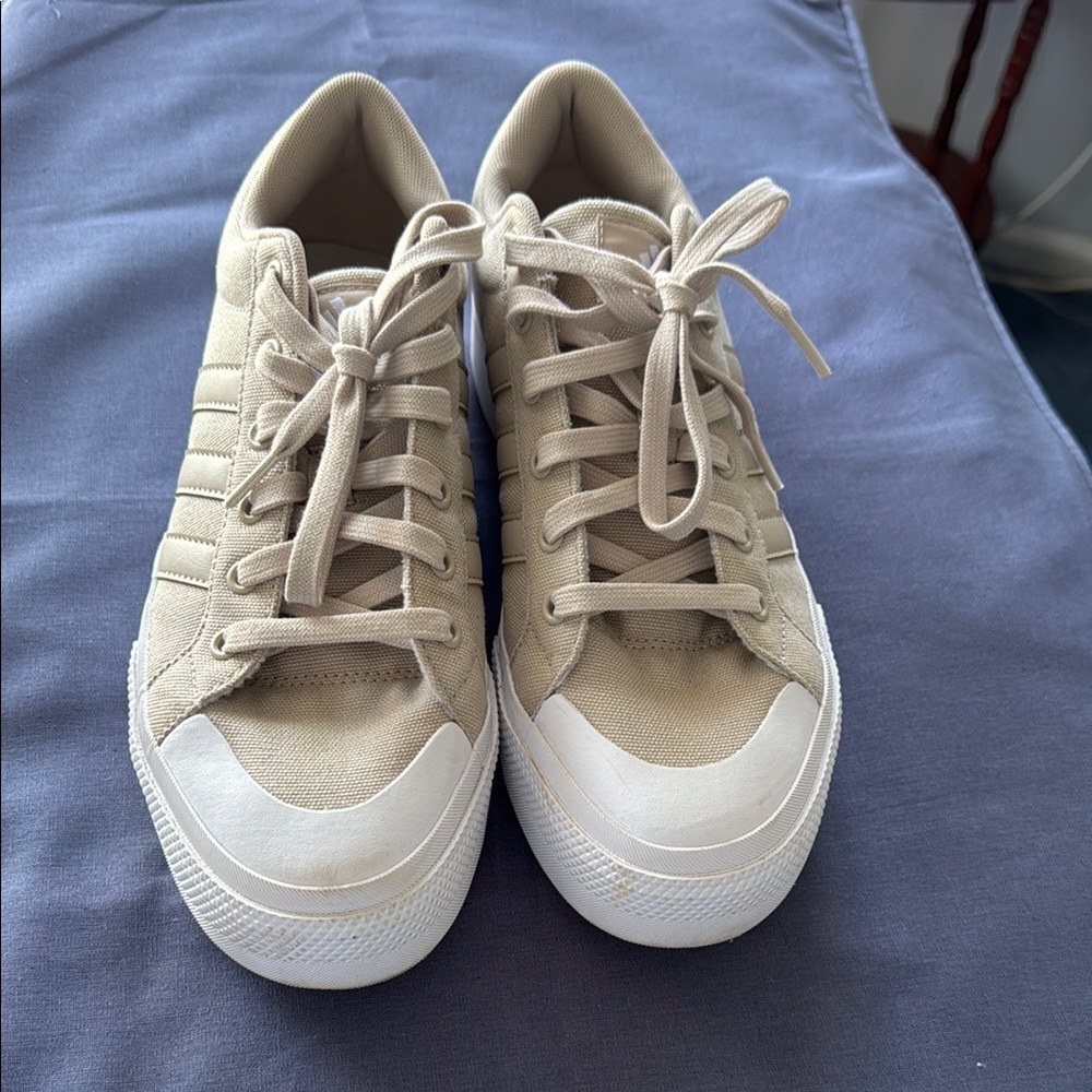 Women’s Beige Sneakers